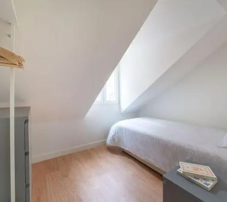 Monsanto Hill House - No 565 2d Appartement